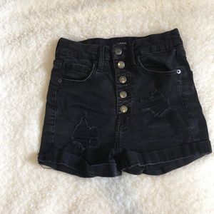 Black Super High Rise Curvy Shorts